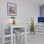 Metropol, Whg 303, Landseite